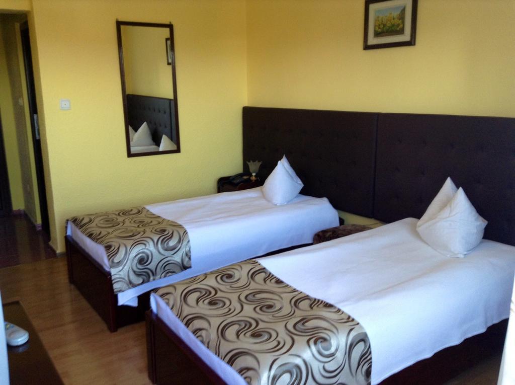 Motel Perla Sigheteana Sighetu Marmaţiei Quarto foto